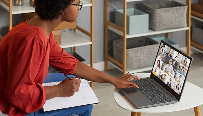 WebcastingEvent's tweet card. Don't miss out on a way to communicate and engage your product’s users. Discover what push technology is and how it helps you reach users.