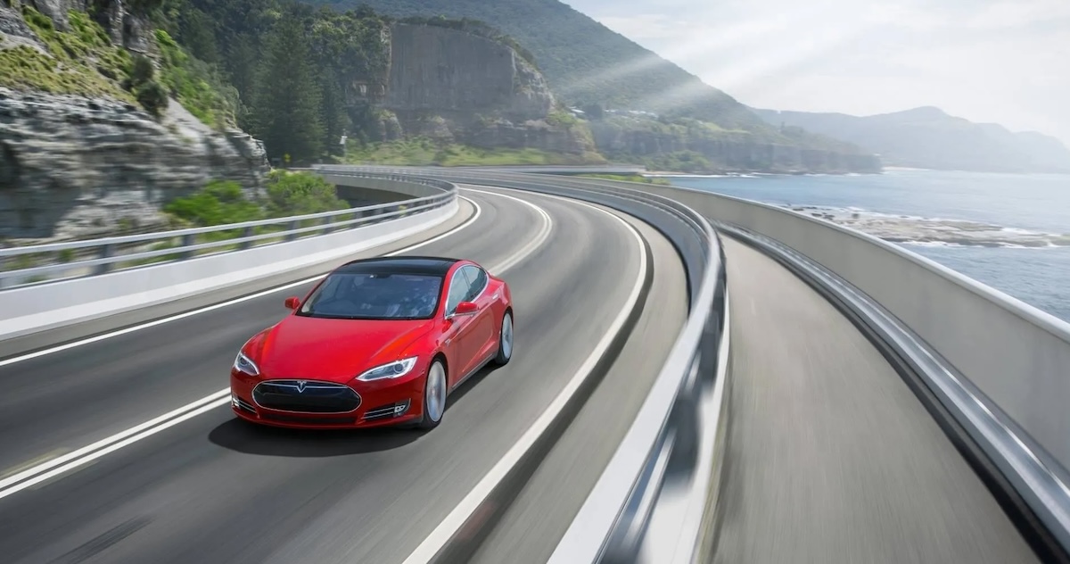 EVmojo's tweet card. Regional Australia's EV charging landscape: exploring challenges, opportunities, and strategies leveraging Level 2 EV chargers.