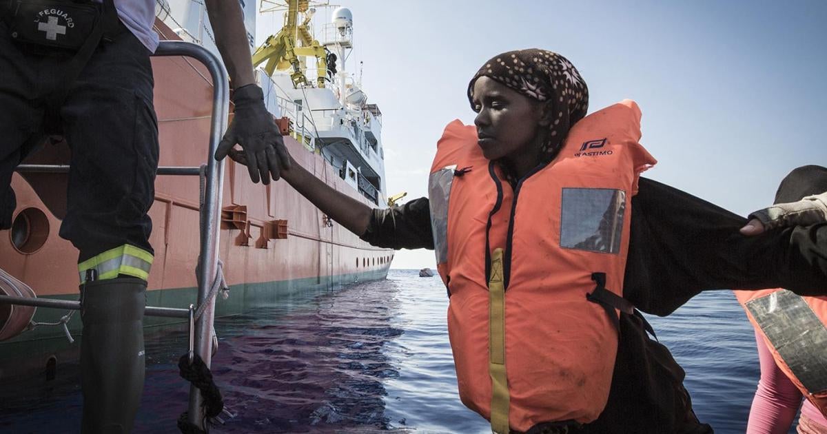 SCOREInTraining's tweet card. World Report 2018: Rights Trends in European Union