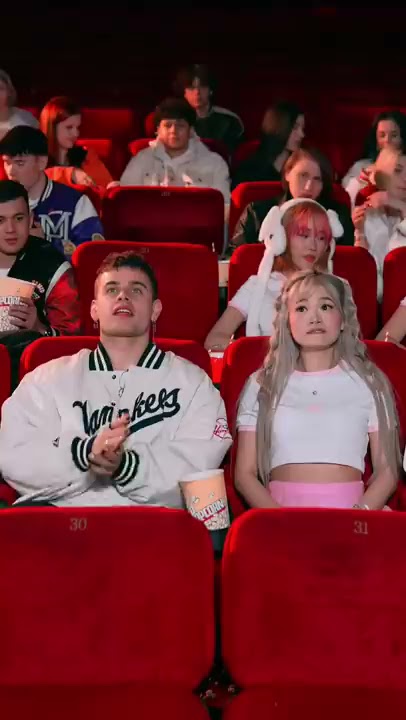 Cashfl0wpapi's tweet card. Wait for the end 😂 / XO TEAM TikTok #tiktok #xoteam #shorts #tikto...