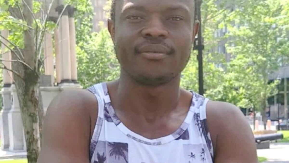 colasente's tweet card. Malgré une condamnation judiciaire, Gallang Duplex Fonowa continue d’encaisser l’argent sans jamais livrer les automobiles.