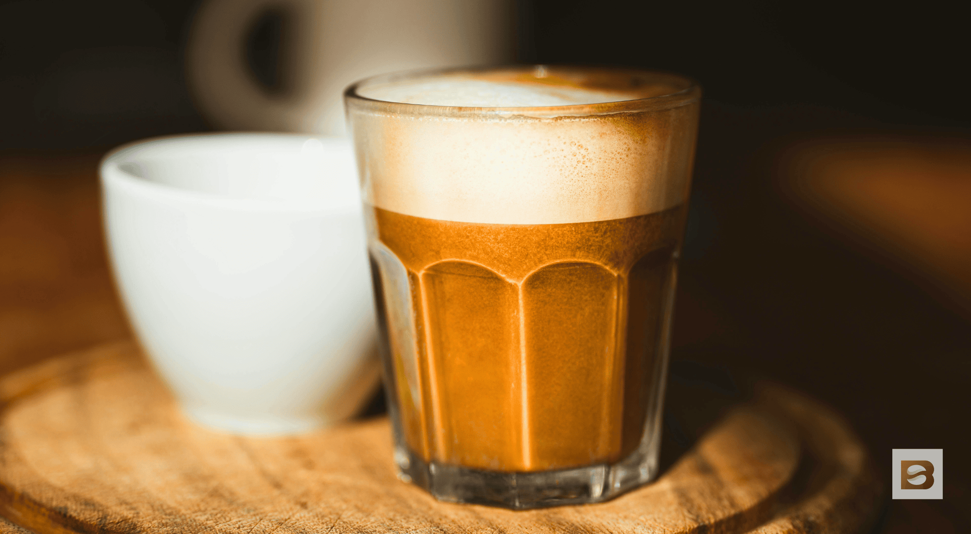 BeanGroundBlog's tweet card. Wondering if coffee creamer or milk is better in your coffee? Compare taste, calories, and texture to find what makes your brew taste best.