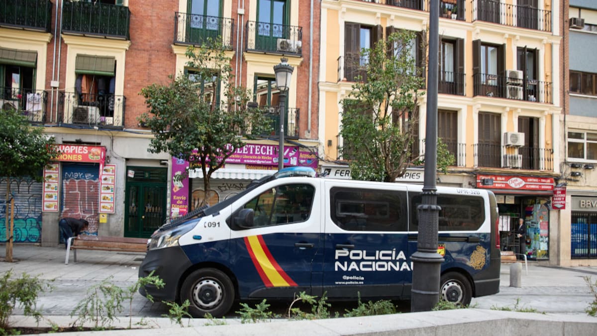 ymouled's tweet card. La Delegación del Gobierno analiza lo sucedido, mientras familias y colectivos del barrio exigen frenar el "acoso policial" y alertan de una "escalada represiva"