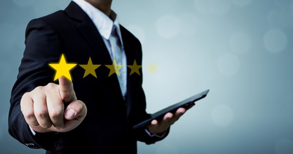 Bundlepost's tweet card. Consumers are demanding multichannel options that are easier to use.