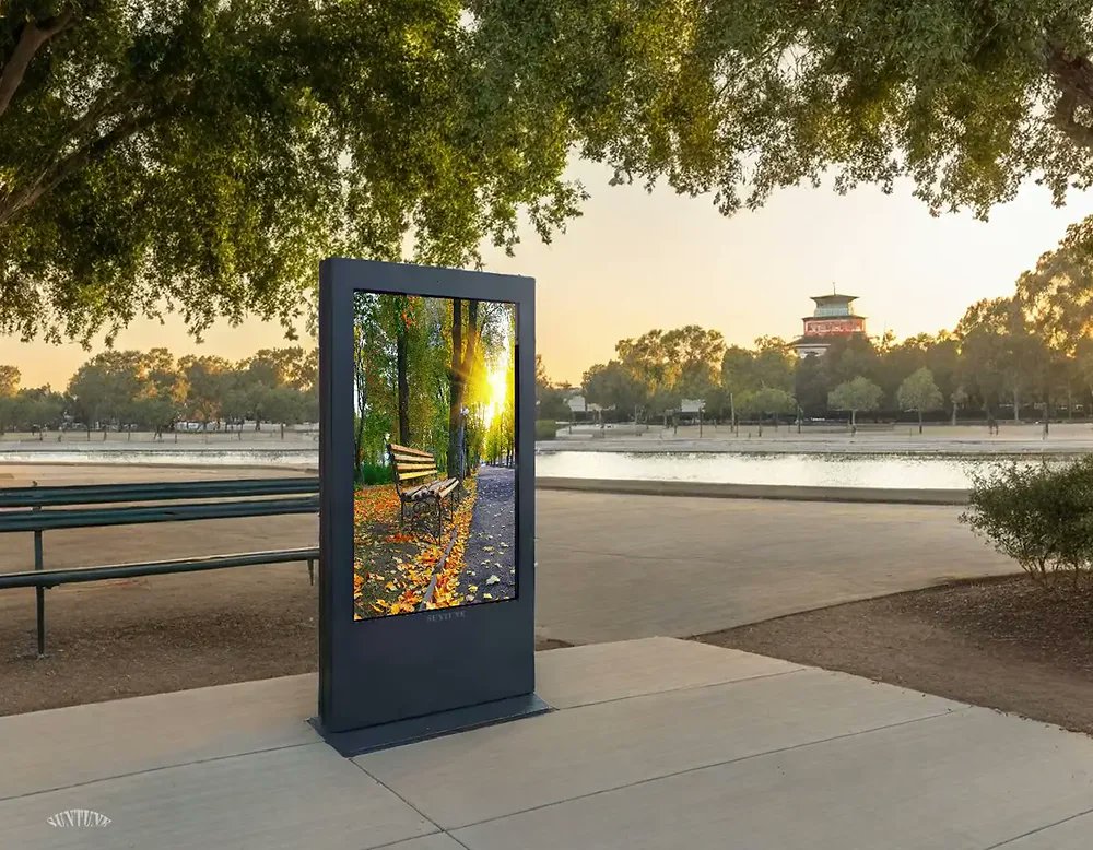 suntunesignage's tweet card. Smart LCD kiosks in tourism are revolutionizing how visitors engage with destinations. These interactive, self-service kiosks provide real-time information, help with wayfinding, and offer personal...