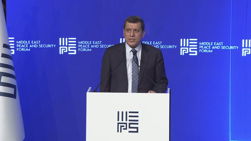 PYD_Rojava's tweet card. ــ اخترنا طريق الحوار لأن المشكلات لا يمكن حلها بالحرب خضنا الحرب عندما فُرضت علينا اتفاقية 10 آذار حالت دون