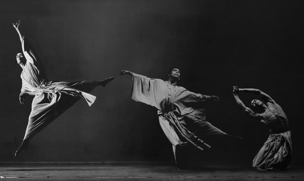 TheWNETGroup's tweet card. The 53rd Annual Image Awards celebrates the outstanding achievements and performances of people of color across more than 80 competitive categories. Winners to be announced February 21-26, 2022.