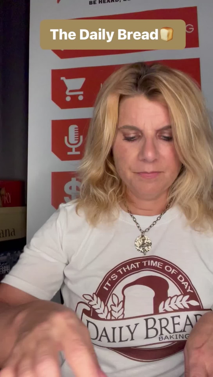 ShellRaeCaples's tweet card. Shell 🇺🇸 Rae @Shellrae has created a short video on Clapper | The Daily Bread 3/20/23 #dailybread #clapperchurch #christiansofclapper #bibleverse