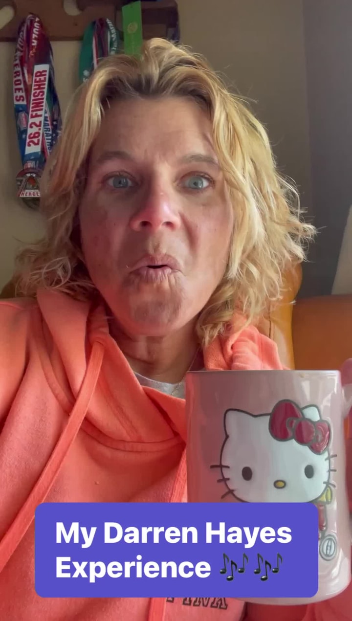 ShellRaeCaples's tweet card. Shell 🇺🇸 Rae @Shellrae has created a short video on Clapper | My Chicago Concert Darren Hayes!!#livingmybestlife #Clappermusic #myfavartist #goodtimes