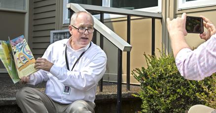 ReadNaturally's tweet card. Longview Superintendent Dan Zorn is doing his part to fight “summer slide.”