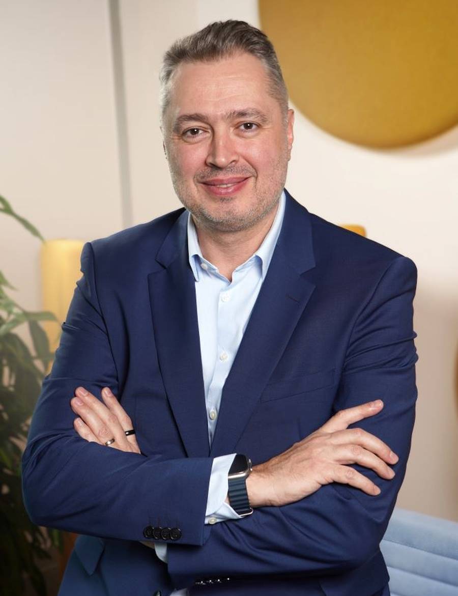 Advertising4URO's tweet card. Sectorul industrial și logistic din România a înregistrat o creștere puternică în primele trei trimestre din 2025, impulsionată de activitatea intensă din zona Bucureștiului. Cererea totală de spații...