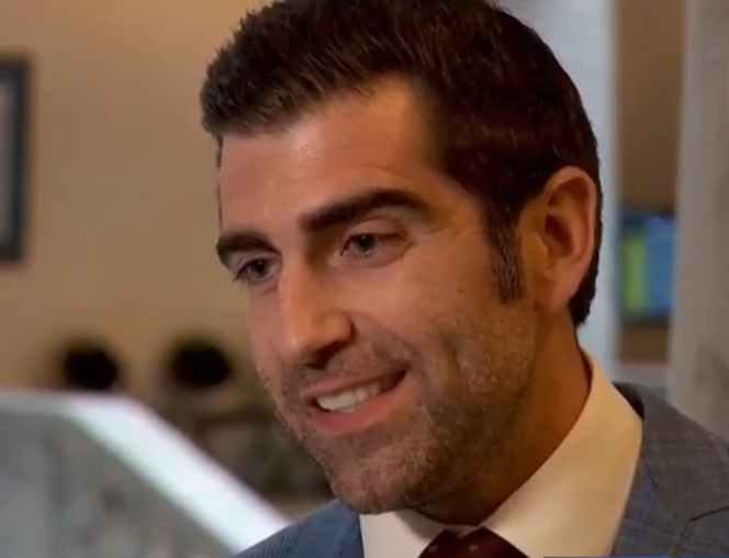 dotHashCode's tweet card. UPDATE:Sandy Mayor Kurt Bradburn announced his self-imposed pay raise of $15,000 is now going to be a pay cut of more than $20,000.Bradburn told 2News he changed his mind about his yearly income...