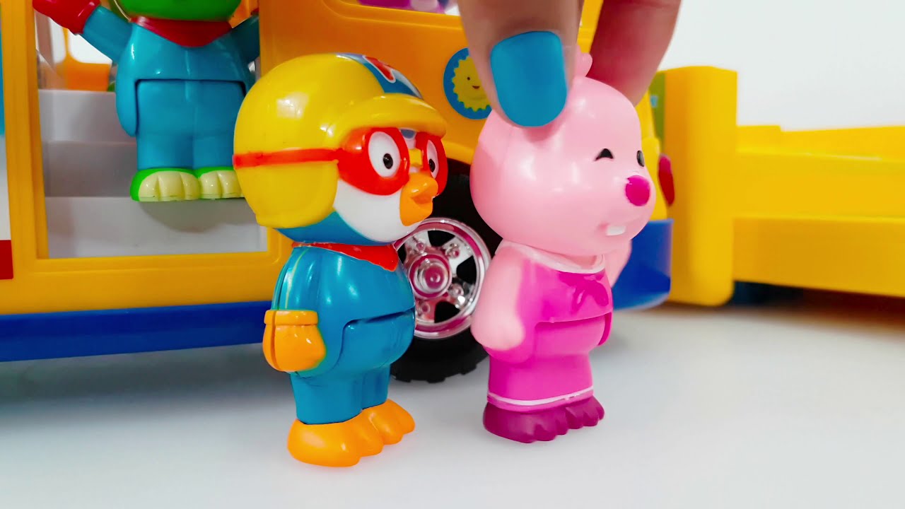 CheatPost's tweet card. The Wheels On The Bus Original Song Nursery Rhymes Disney Cars Tomica...