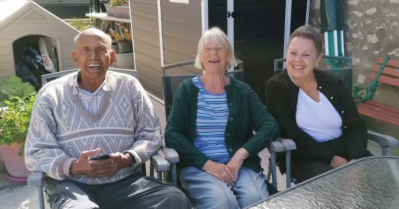 Tweet card summary image