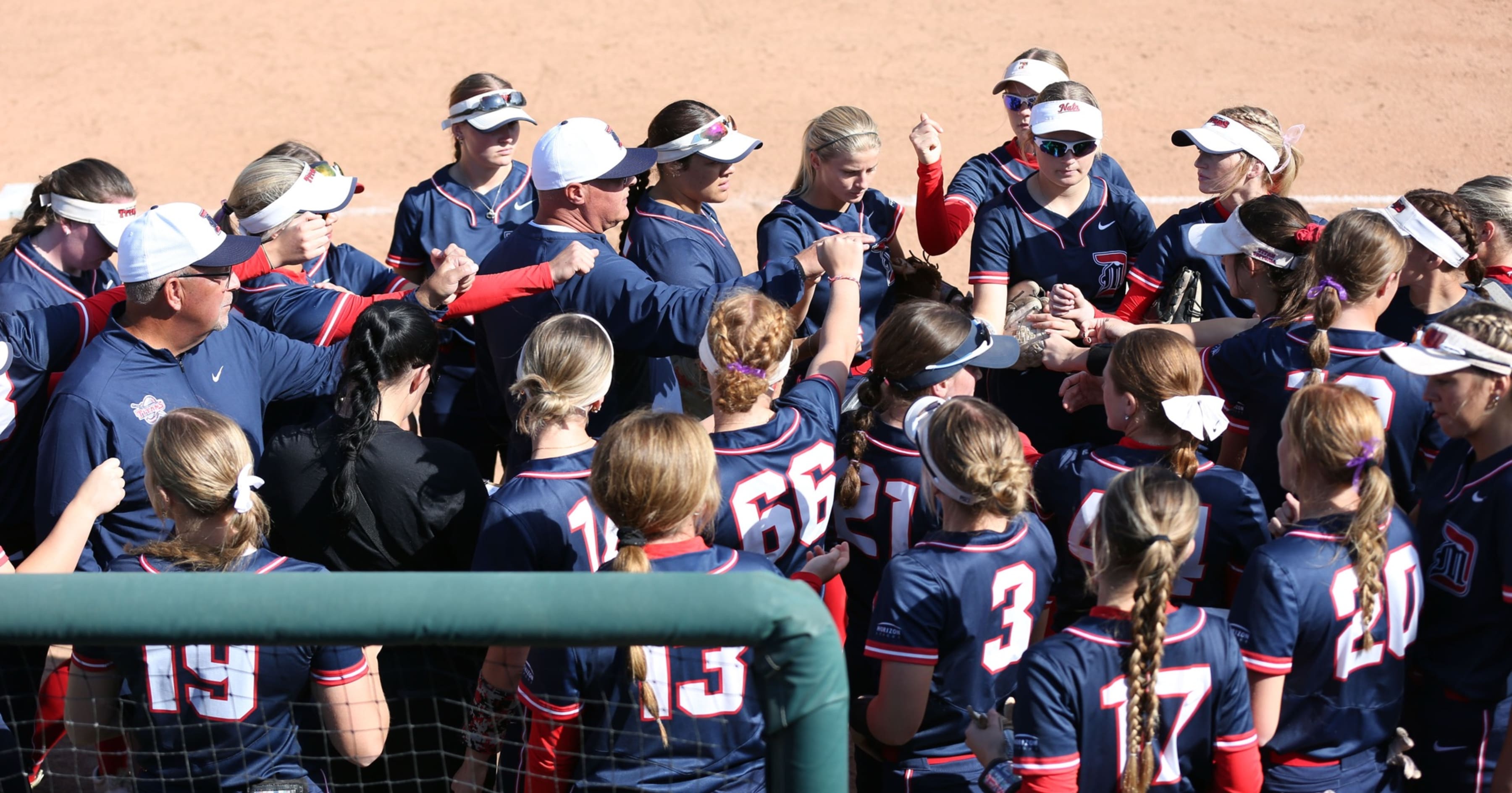 00_schultz's tweet card. Support your favorite athletes