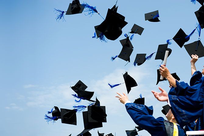 MultipleMeasure's tweet card. The legislature has adjourned sine die, which means I can spend more time at home with my wife.