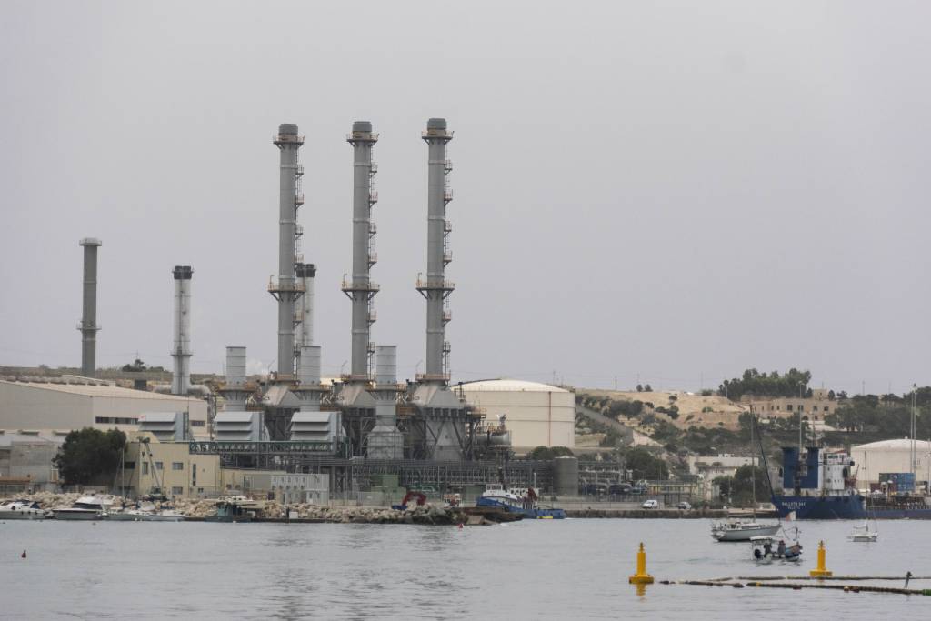 Newsbook_com_mt's tweet card. Malta’s reliance on imported electricity has reached unprecedented levels, with power purchases via the interconnector surging by nearly 50% in 2024 while local generation from power plants fell...