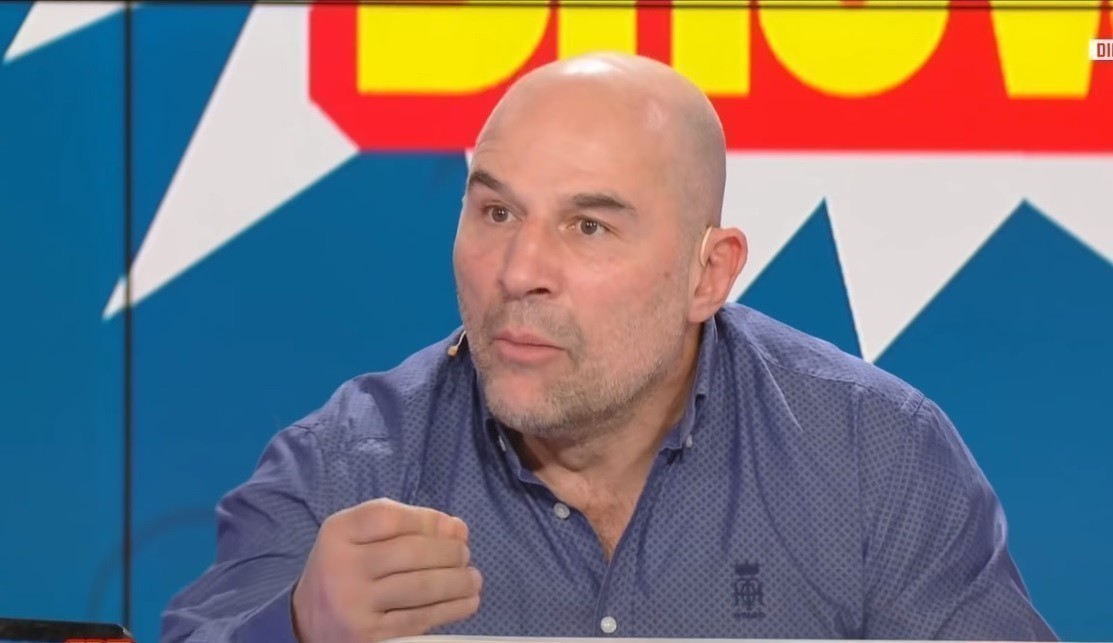 Blog_RCT's tweet card. Le consultant rugby Vincent Moscato s'est confié via RMC Sport. Ce-dernier a donné son avis sur les sanctions encourues par le Stade-Toulousain dans l'affaire Jaminet. Il l'affirme : Toulouse...