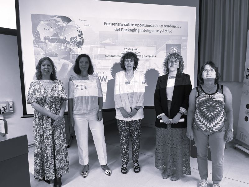 Sodenavarra's tweet card. 🔴 📢 Ayer celebramos el " Encuentro sobre oportunidades y tendencias del Packaging Inteligente y Activo " en la Universidad Pública de Navarra #ResearchInstitutes Fue un encuentro muy enriquecedor...