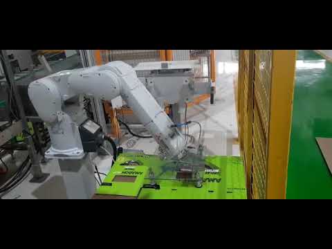 jsunredd's tweet card. carton erector using 6 axis robot