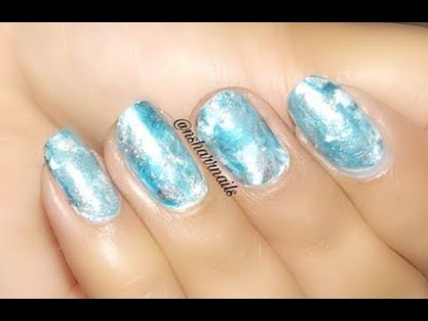 nsharrnails's tweet card. White on Blue Smooshy Nailart ||NSHARR NAILS||