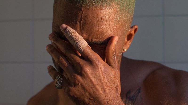 NewYorker's tweet card. The photographer talks about his first MOMA retrospective and how his prescient art flows from the act of paying attention.