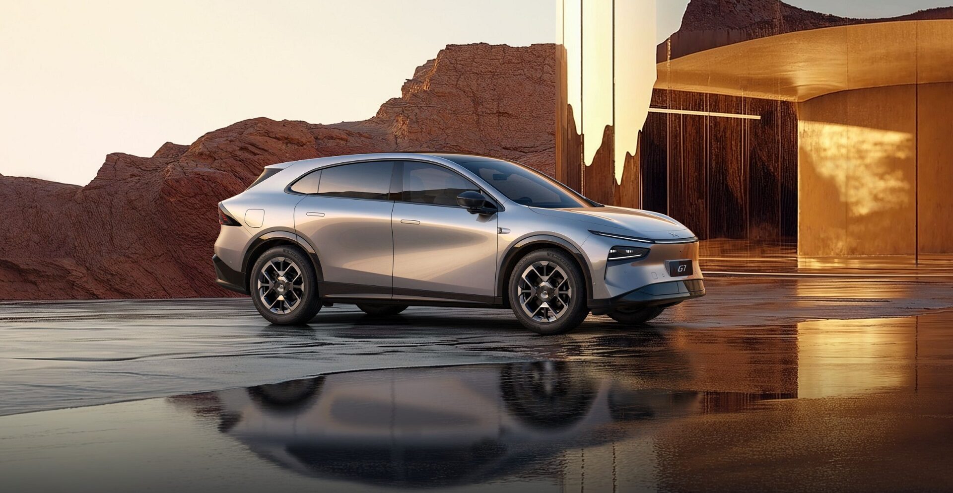 TeslaMagazinSK's tweet card. Čínska automobilka Xpeng, ktorá sa chystá aj na slovenský trh, predstavila svoje ďalšie elektrické SUV - Xpeng G7. Ultra-rýchle nabíjanie...