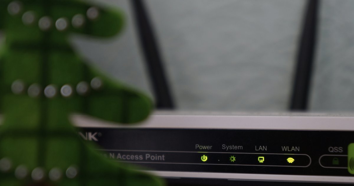 AthinaPaziou's tweet card. Πόσο έχουν επεκτείνει τα δίκτυα FTTH και 5G SA οι πάροχοι - Οι στόχοι για την συνέχεια και τα ορόσημα της ΕΕ στην προσπάθεια κατάργησης του χαλκού.