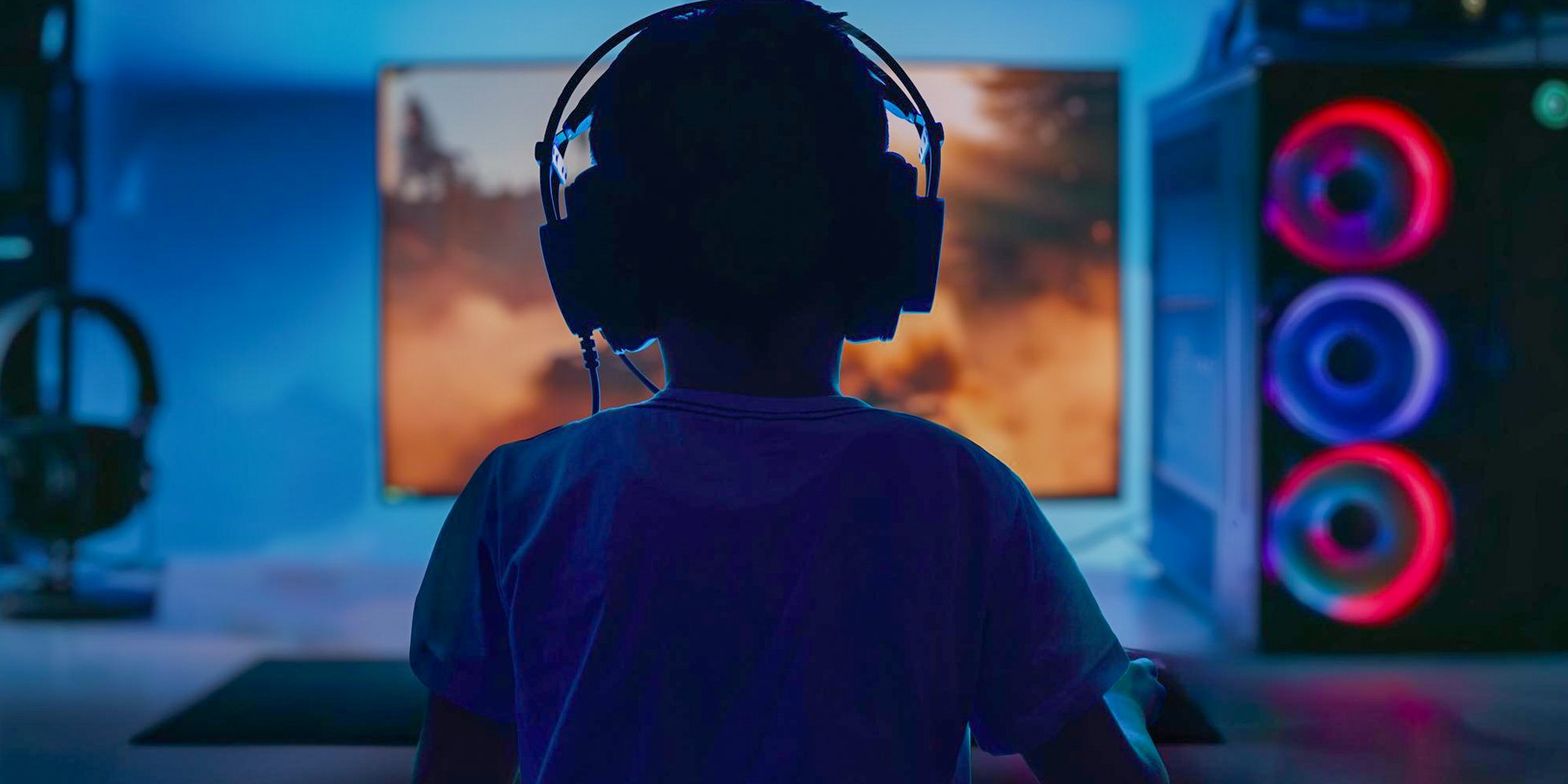 ProjetoDraft's tweet card. Para ajudar pais e cuidadores, CodeBit desenvolveu o aplicativo CodeWall, capaz de monitorar e criar rotinas para o uso saudável da internet.