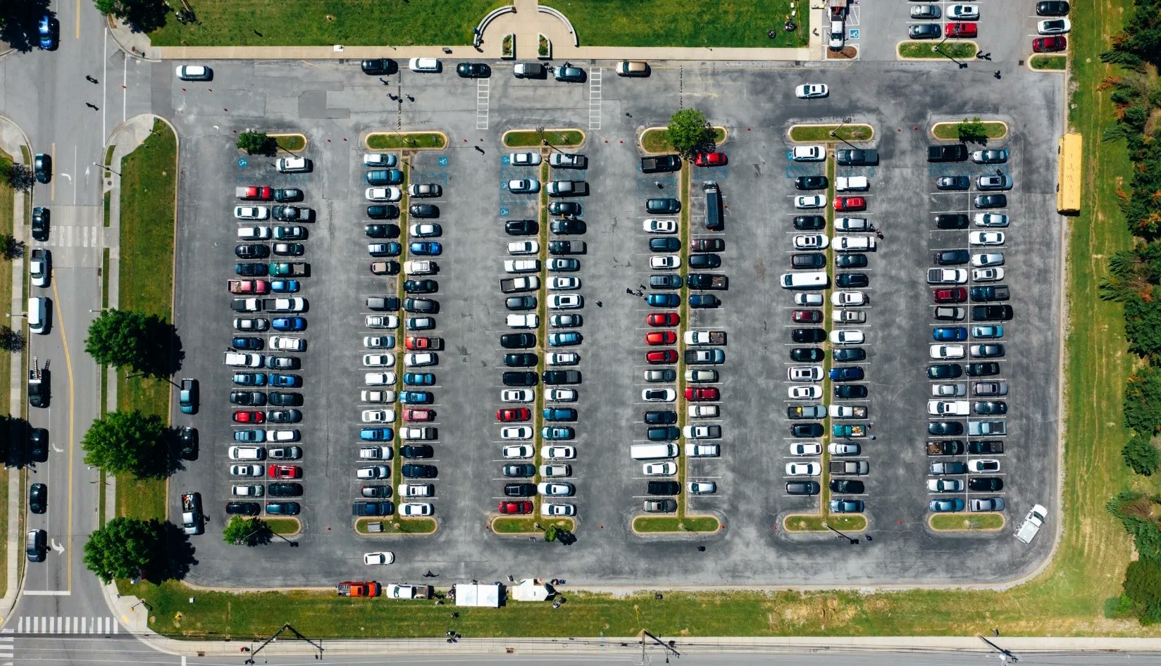 Amy528682023431's tweet card. Discover how RFID-powered smart parking systems revolutionize urban mobility with faster, contactless access, automated payment, and real-time data.