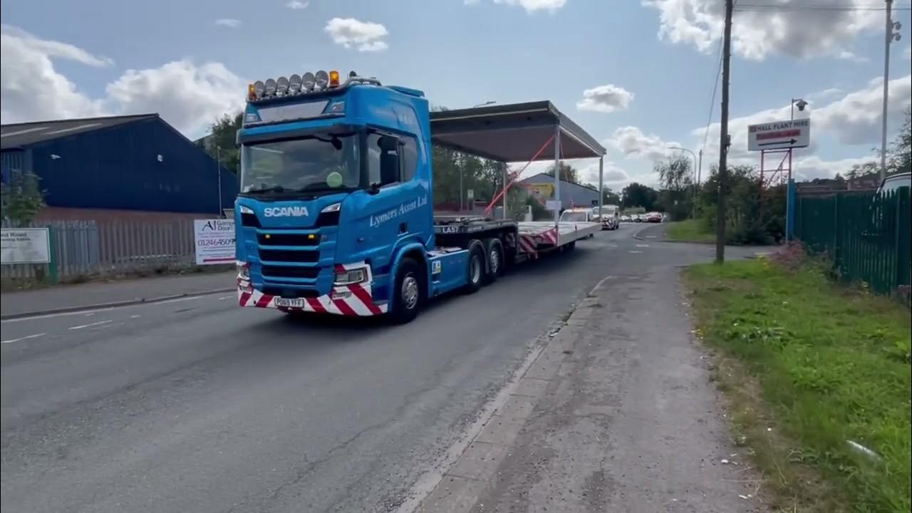 Modular500's tweet card. Our Starbucks Grantham build