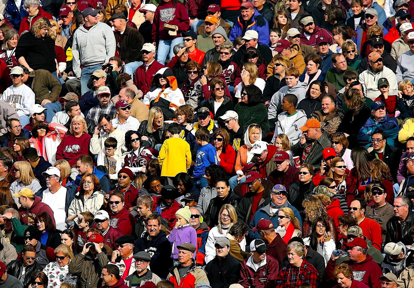 ArtificialLawya's tweet card. How many lawyers actively want to buy legal tech products? The answer is: very few. One path through this ‘lack of demand barrier’ is to show how the software will make life easier, ano…