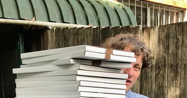 Tweet card summary image