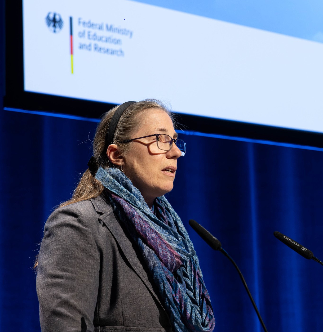 AE_Bergen's tweet card. Working group members, as well as external keynotes and commentators, offered new perspectives to the“Rethinking Arctic Collaboration”-project from Academia Europaea Bergen, when the project was...