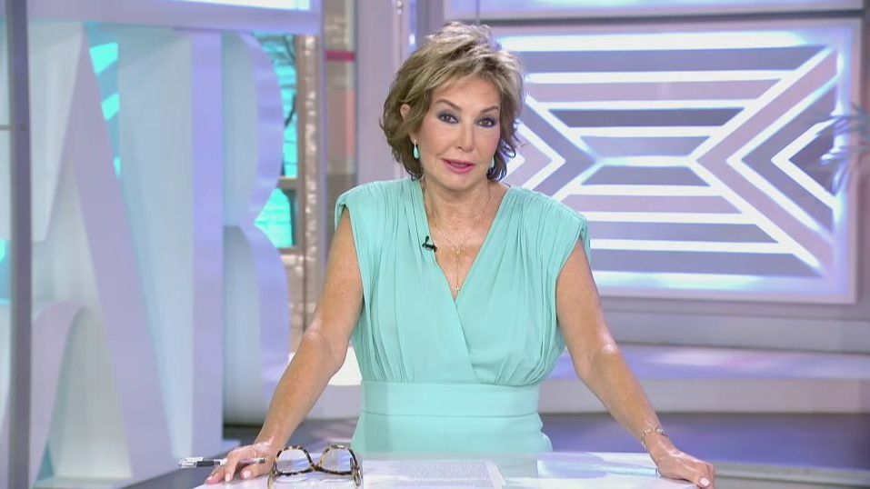 programadear's tweet card. Ana Rosa Quintana regresa a las mañanas de Telecinco y el próximo lunes volverá a dar los buenos días a todos los espectadores. ‘El programa de AR’,