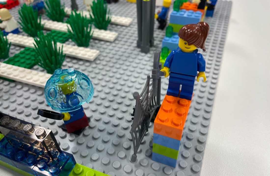 drbits's tweet card. Das kognitive Vermögen des Menschen ist grenzenlos. Und gleichzeitig wird es oft durch traditionelle Methoden der Problemlösung eingeschränkt.