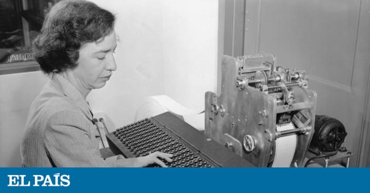 Grupo_HULAT's tweet card. Las programadoras tuvieron un papel fundamental en el inicio del desarrollo de la informática, pero desde los años 80 su papel ha ido cayendo