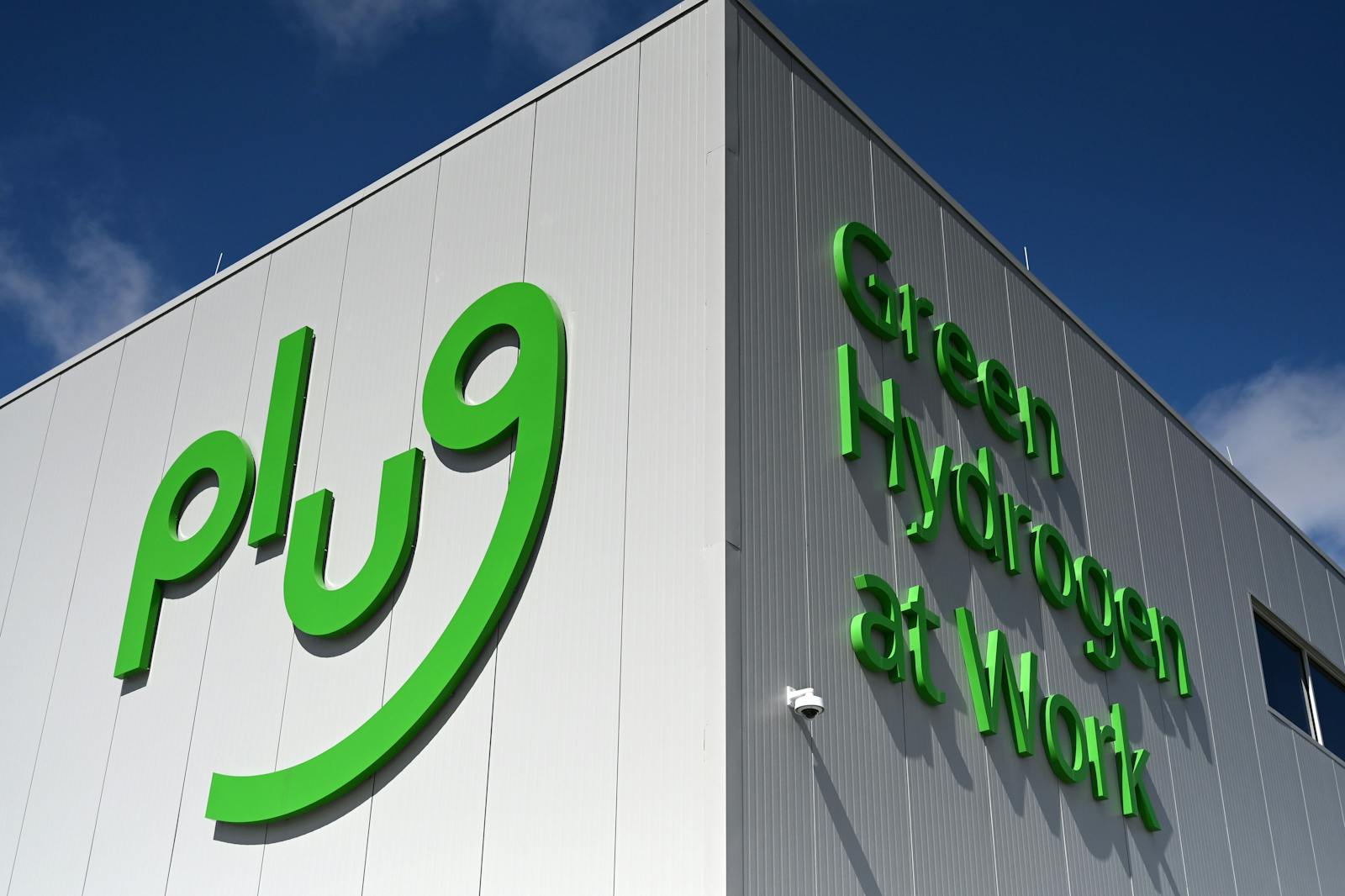 entrepreneur_cm's tweet card. Shares plunged almost as much as 23% on the news....