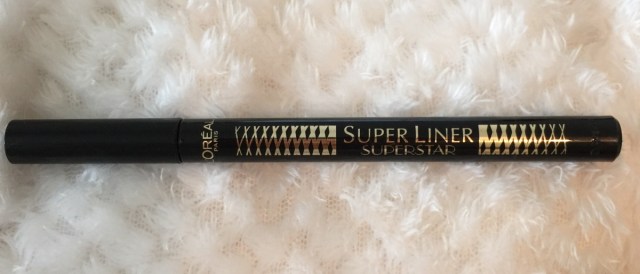 BeautBlog's tweet card. Liquid Eyeliner is one of my FAVOURITE makeup products, however, when it comes to applying it, it is one of my least favourite things to do. We are all guilty of re-touching our wonky eyeliner and …