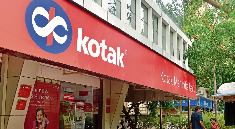 kairalinews's tweet card. എസ്എംഎസ് അലേർട്ടുകൾക്ക് ഉപഭോക്താക്കളിൽ നിന്ന് ഒരു സന്ദേശത്തിന് 0.15 രൂപ നിരക്കിൽ ഈടാക്കാനാണ് ബാങ്ക് തയ്യാറെടുക്കുന്നത്. | Kotak Mahindra Bank