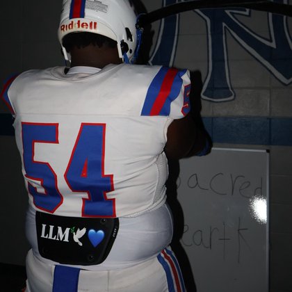 Tweet card summary image