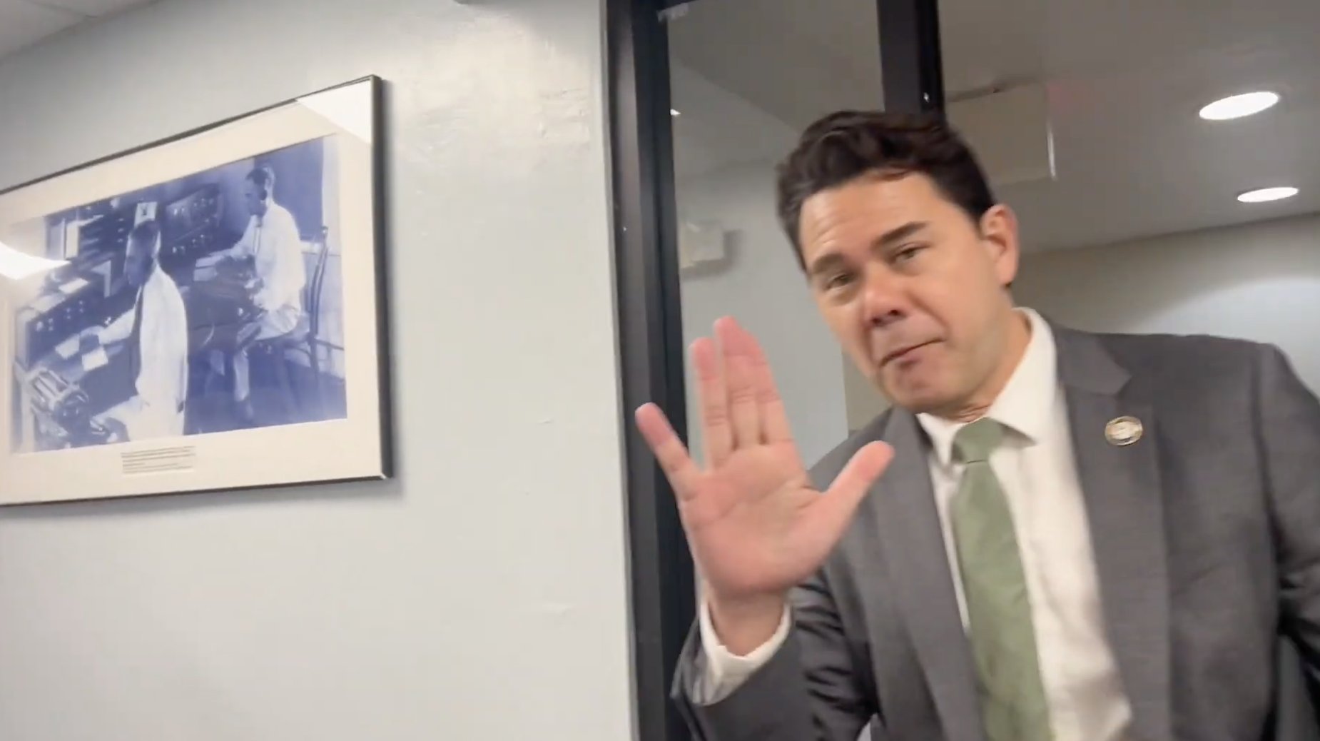 newschica's tweet card. TweetSumo TweetBy GRANT STERN, Special Guest Columnist Miami Commissioner Ken Russell is running for Congress for the third time in just five years since he got elected to his present office just six...