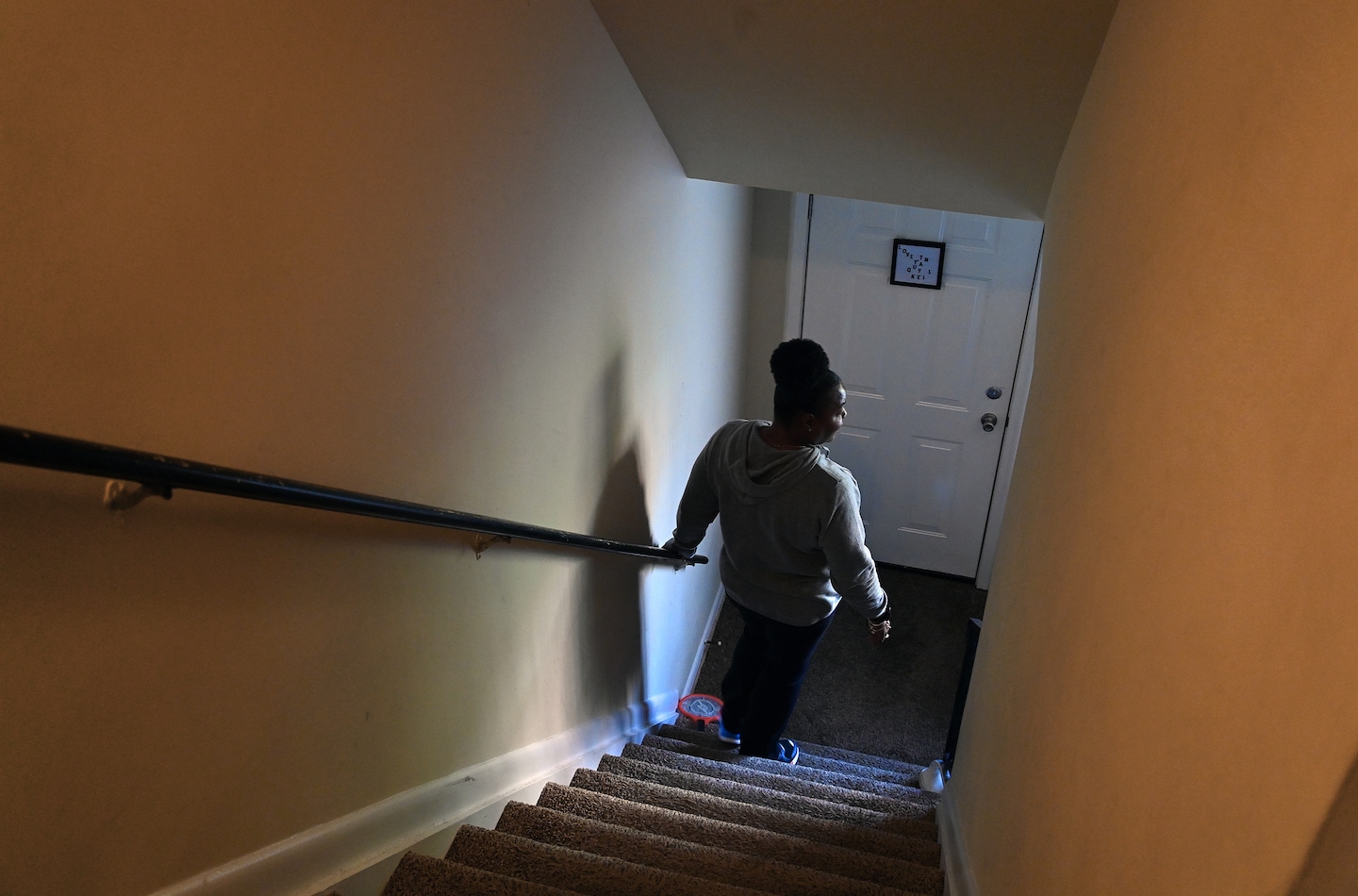 FLHatNewAmerica's tweet card. A glaring lack of in-depth eviction data could seriously hamstring outreach efforts and the allocation of aid to those most at-risk of forced displacement.