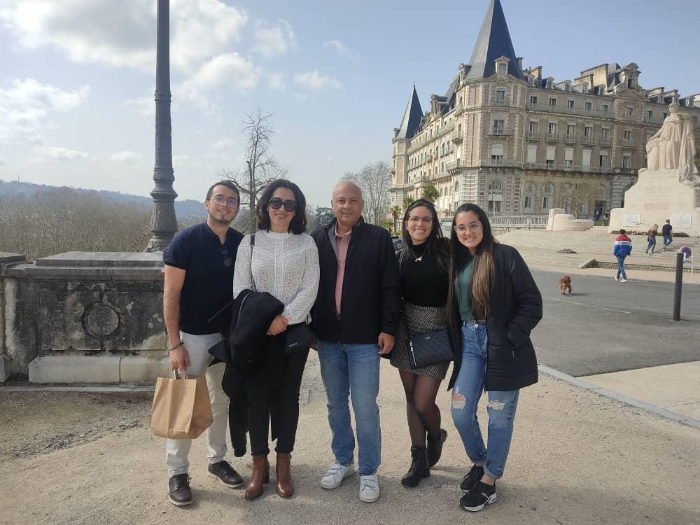 Carnot_ISIFoR's tweet card. UPPA – Université Centrale du Vénézuela – laboratoire international – Jimmy Castillo – Germain Salvato Vallverdu – Hervé Carrier – Daniel Broseta – Brice Bouyssiere – IPREM – LCFR - chimie analytique...