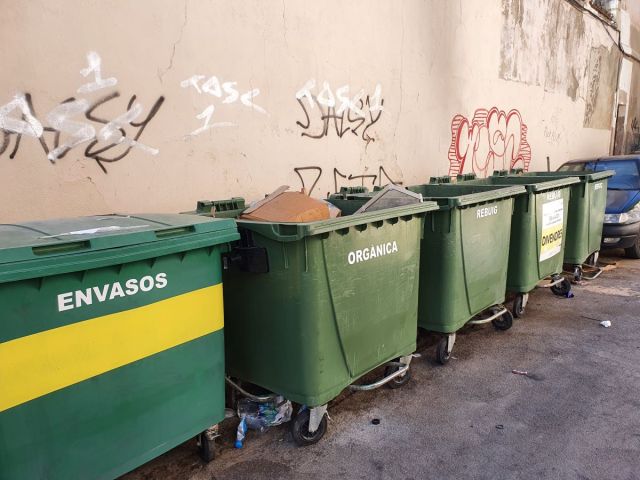 VilanovaBlog's tweet card. Vilanova i la Geltrú estrenará en 2026 un nuevo contrato de recogida de basuras y limpieza viaria, tras 15 años sin renovarlo. El servicio, que será adjudicado previsiblemente a Valoriza, implicará…