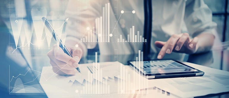 ContainerJrnl's tweet card. New survey data shows Kubernetes networking complexity rising, with teams struggling across observability, egress and tool sprawl.