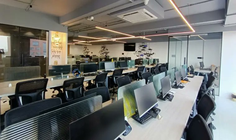 ExelanceIT's tweet card. At ExeLance IT, we provide tailored IT solutions like mobile app development, SaaS, and DevOps, empowering businesses to achieve lasting success.