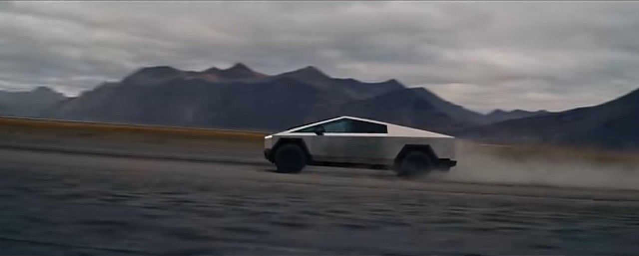 paniaguai's tweet card. OkGoMeeters, these are the featured videos, the weekly dose of Internet. Cybertruck.