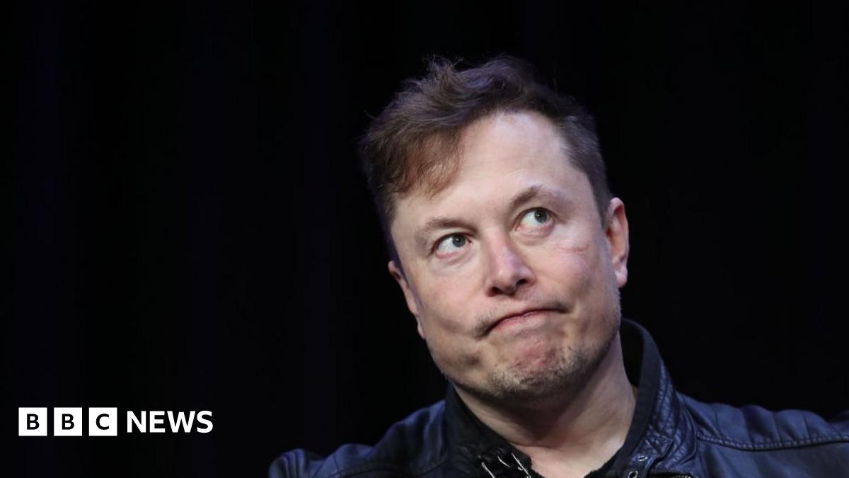 laganagan's tweet card. Twitter says it is committed to the deal and will take legal action to enforce the agreement.