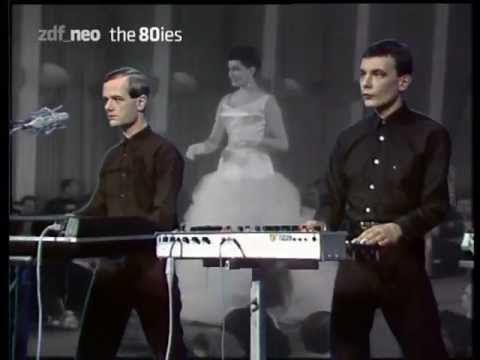 GLPT14's tweet card. Kraftwerk - Das Model, Na Sowas - ZDF German Television (original...